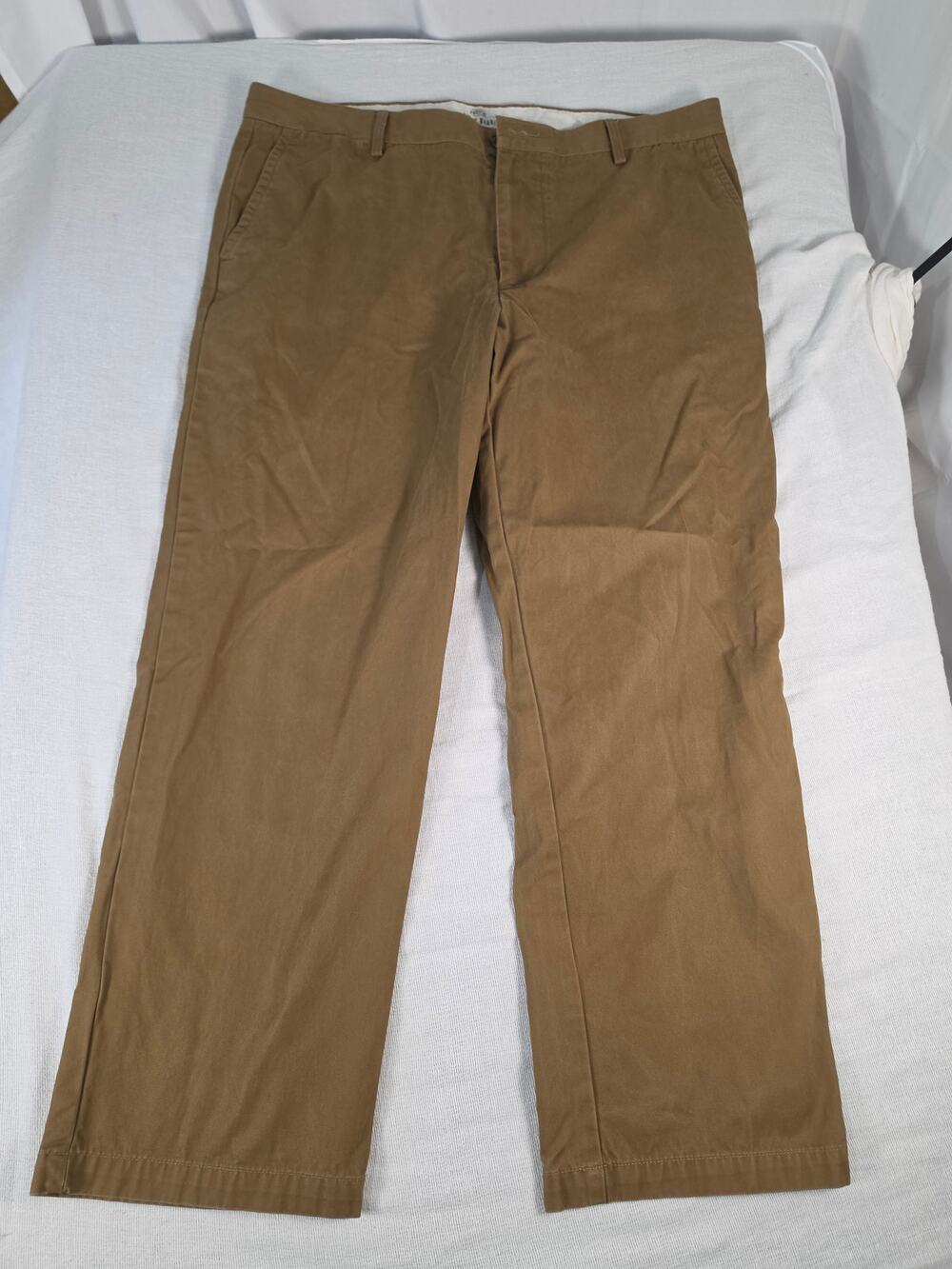 Dockers Field Khaki Olive Flat Front Chinos 38x29
